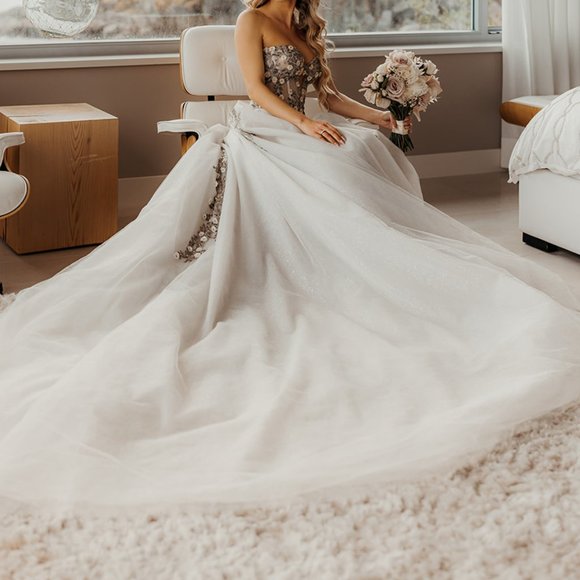 Aelin Couture Wedding Dress - Galia Lahav - Picture 9 of 9